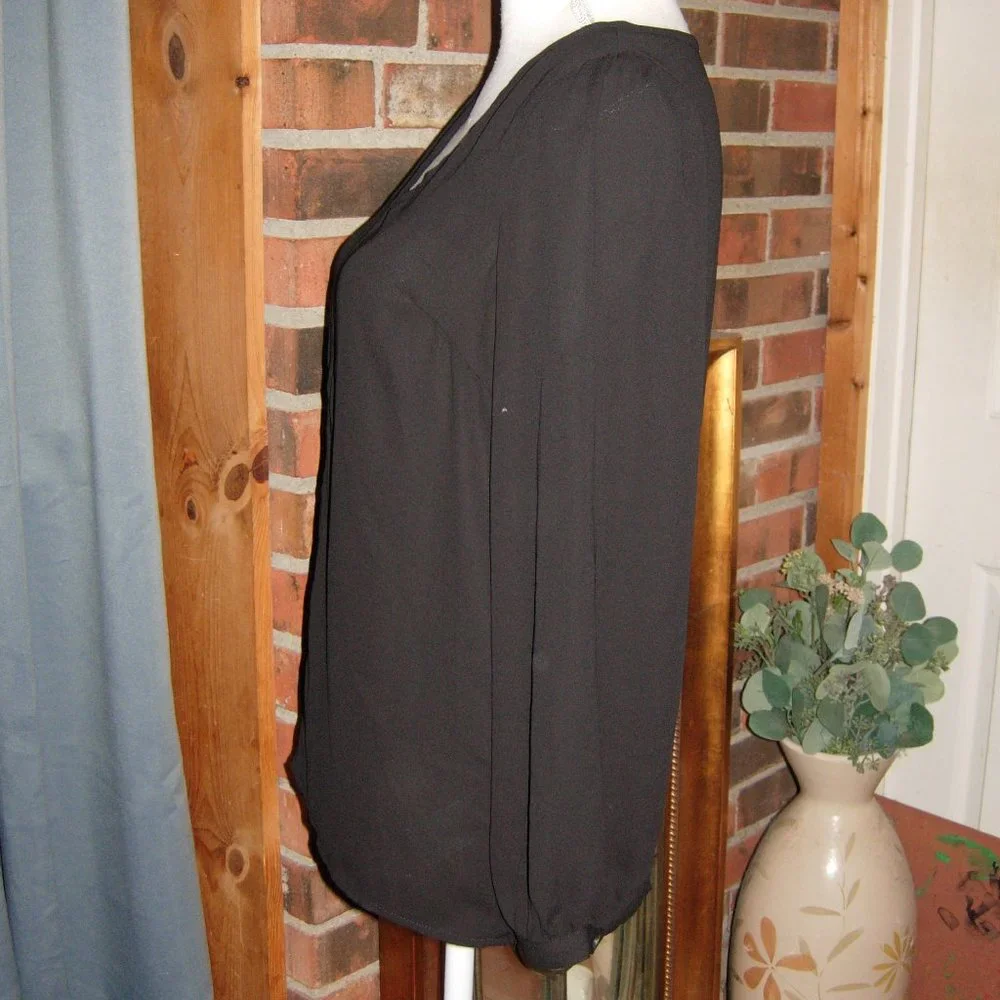 J. Crew Black Long Sleeve V-Neck Top XS